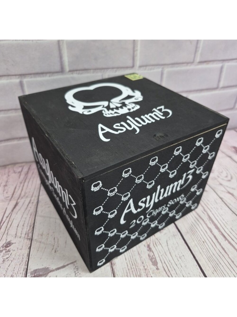 Asylum 13 80x6 Empty Wooden Cigar Box 6.75x6.75x5.5